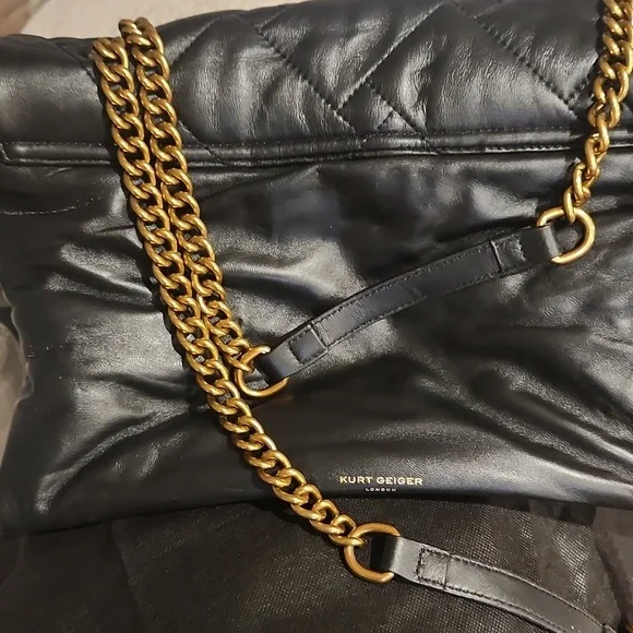 XXL Kensington Soft Quilted Leather Shoulder Bag Authentic - Picture 8 of 15